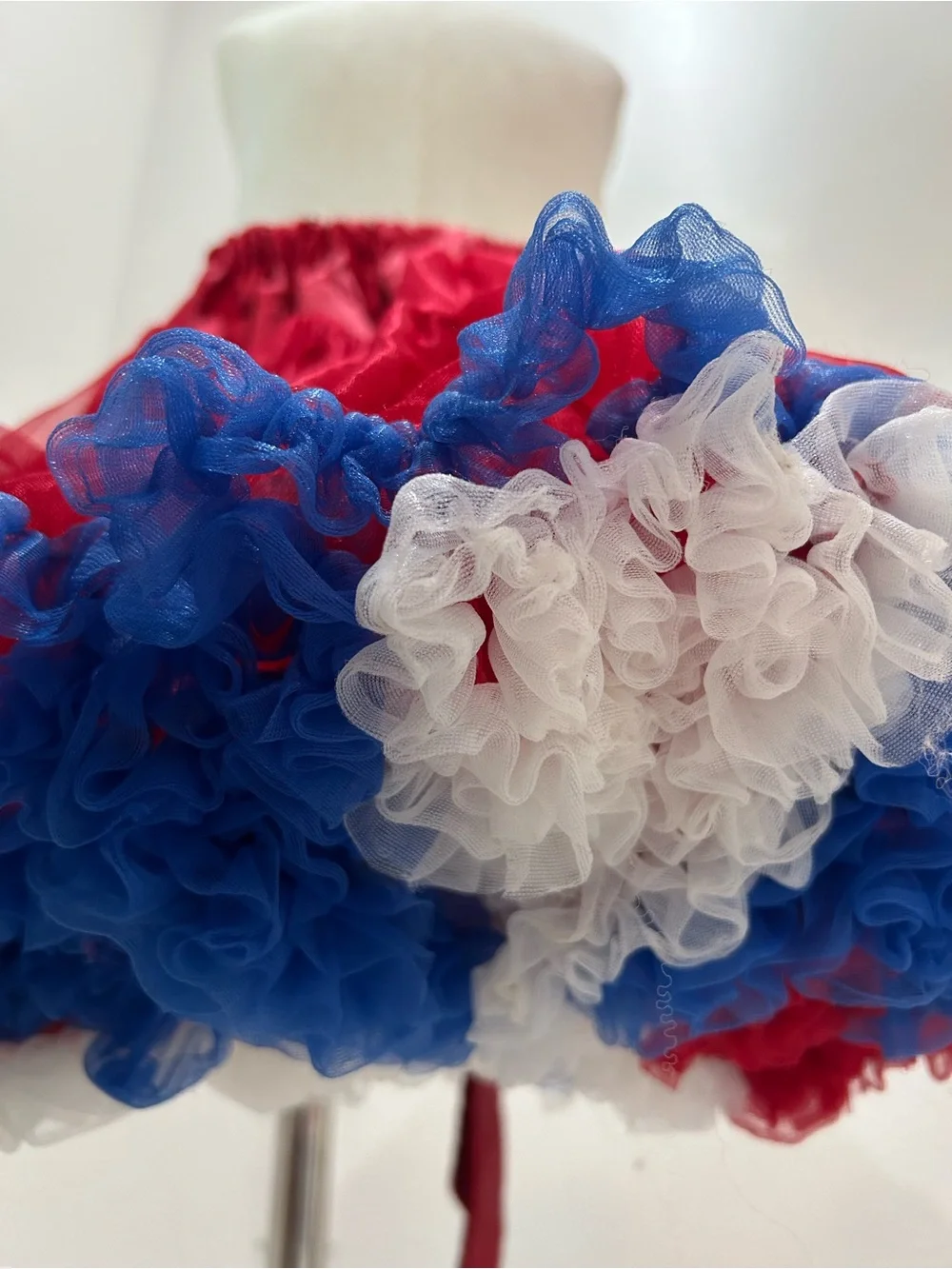 Kaiya Eve Red Ruffled Tulle Tutu Petticoat Dosey Do Skirt with, Girls Size 4